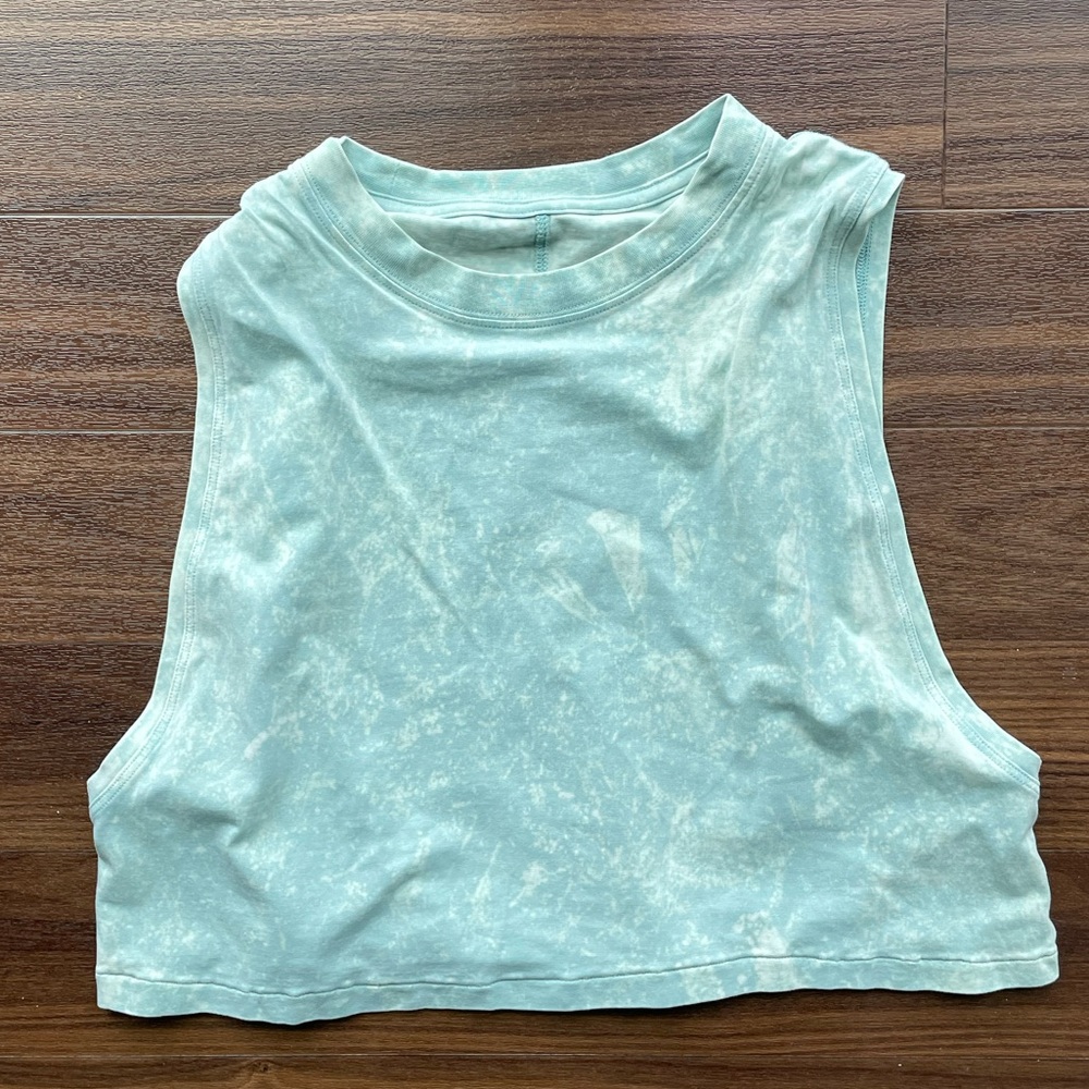 lululemon cropped muscle tank
